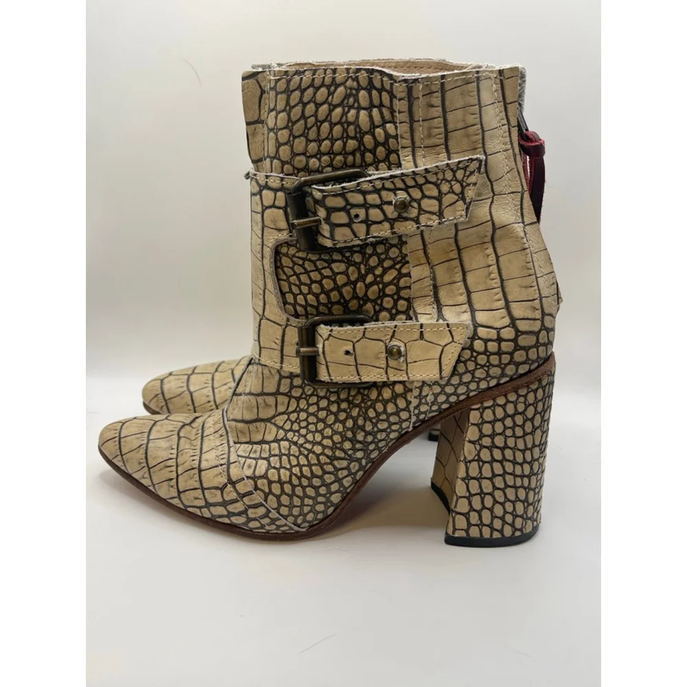Firebird Croc Embossed Leather Ankle Boots Womens 8 Western Buckle Heels